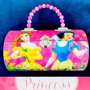 DISNEY Princesses Round TIN Box PURSE Circa 2000s